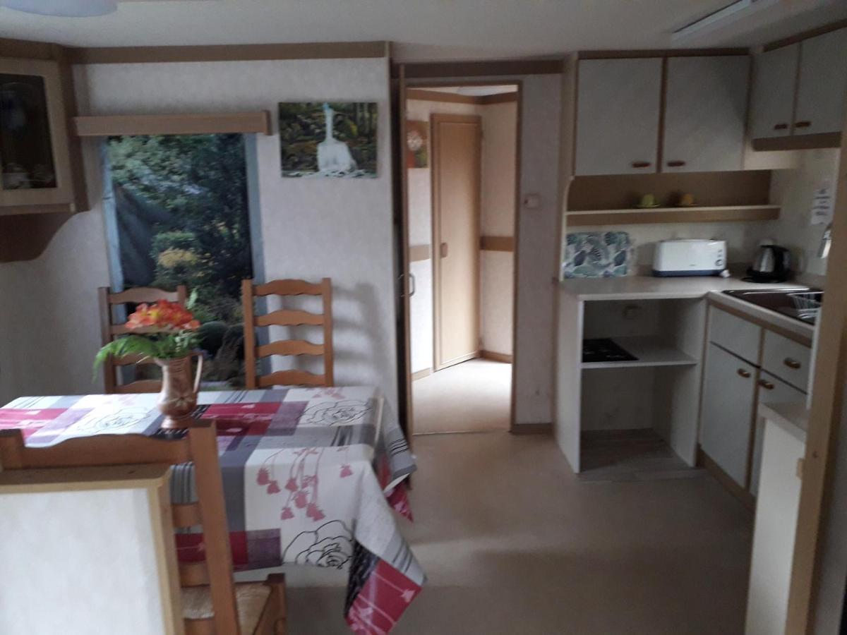 Mobile Home Le Clos De See Chérencé-le-Roussel Esterno foto